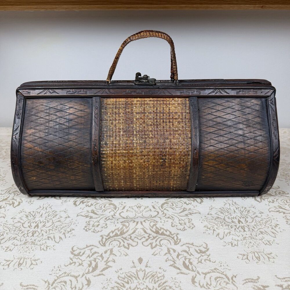 Vintage Woven Rattan Travel Case Brown Storage Train Case Retro Carry Handle